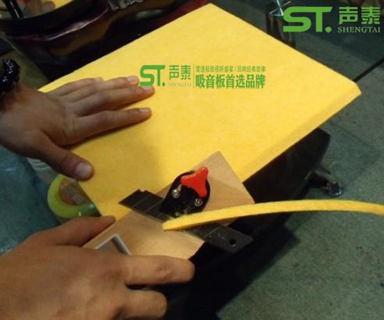 阻燃聚酯纖維吸音板能達(dá)到國家環(huán)保標(biāo)準(zhǔn)嗎(圖1) 阻燃聚酯纖維吸音板能達(dá)到國家環(huán)保標(biāo)準(zhǔn)嗎(圖1)